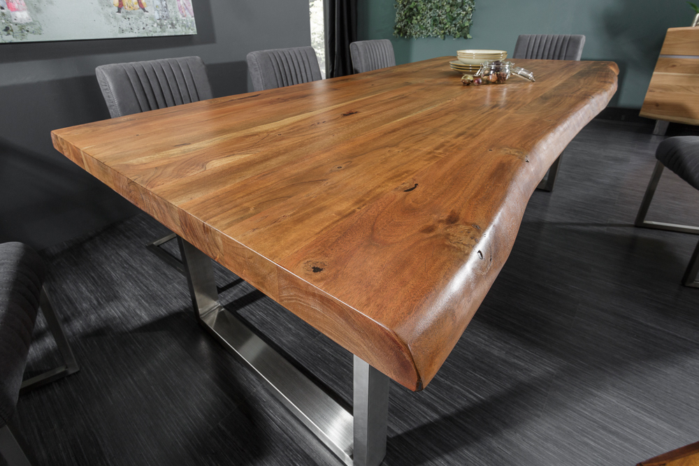 robuuste eettafel van hout | aktiewonen.nl