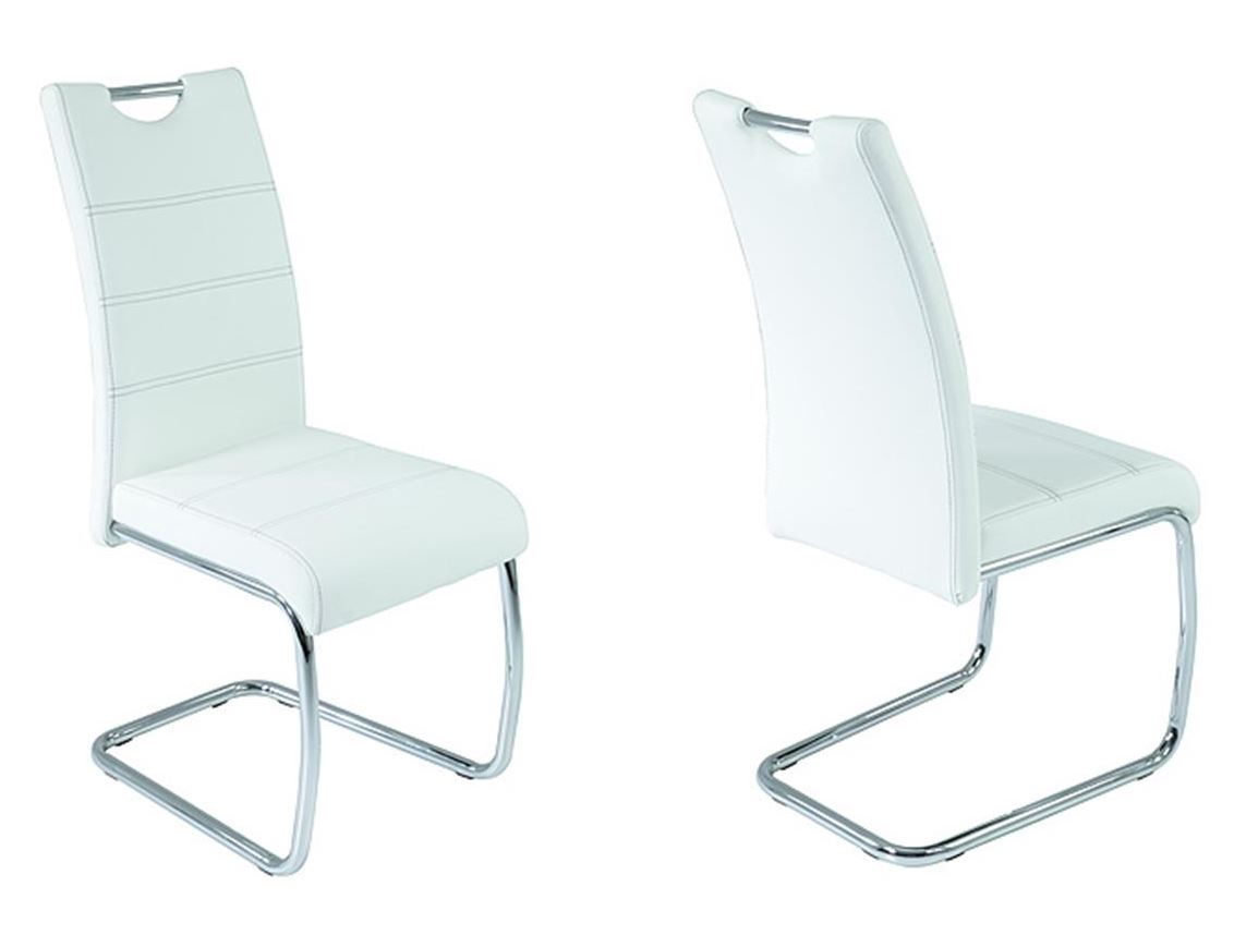 witte stoel met contrast stiksel