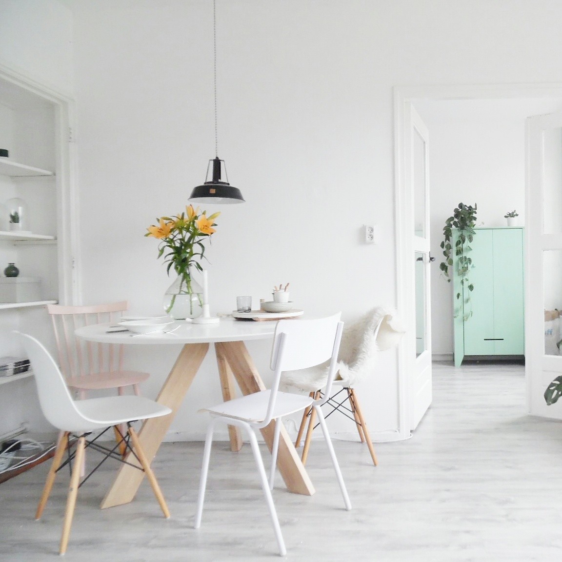 Ronde eettafel mat wit | Aktie wonen.nl Zevenaar Ronde eettafel mat wit | Aktie wonen.nl Zevenaar