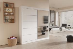 images/productimages/small/6765-witte-kledingkast-schuifdeuren-1.jpg