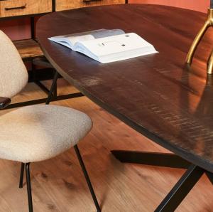 images/productimages/small/deens-ovale-zwarte-tafel-elegance-240cm-2.jpg