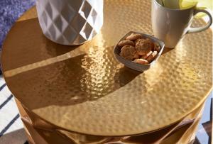 images/productimages/small/wl5474-bijzettafel-goud-aluminium-2.jpg