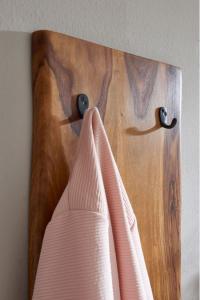 images/productimages/small/wl6548-wandkapstok-sheesham-hout-2.jpg