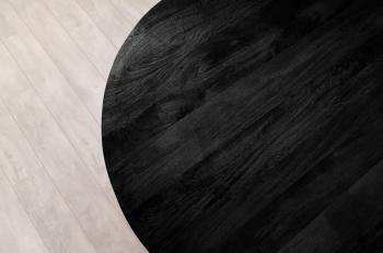 Ronde tafel zwart mangohout 130 cm