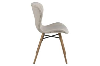 scandinavische stoel beige