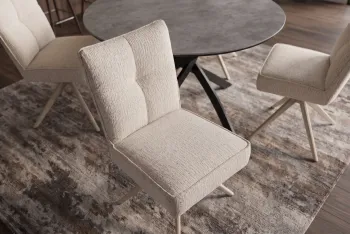 Eetkamerstoel Lucca beige draaibaar