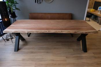 tafel boomstam 300 cm