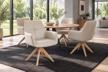draaibare eetkamerstoel beige leder met houten poten