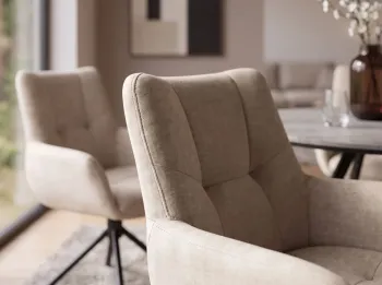 Moderne eetkamerstoel beige velvet draaibaar