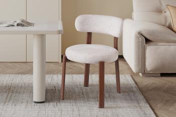 Eetkamerstoel beige met walnoot poten