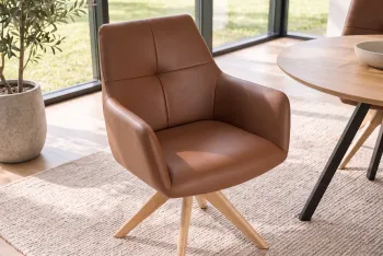 draaibare eetkamerstoel cognac leder met houten poten
