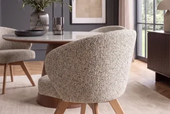 draaibare eetkamerstoel beige naturel eiken