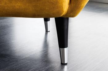 Oorfauteuil geel fluweel