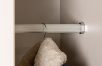 Garderobekast beige 60 x 177 cm