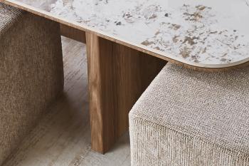 Vierkante salontafel beige keramiek 80 cm met 4 hockers