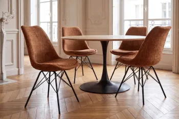 scandinavische stoel kaki