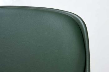 Scandinavische stoel groen