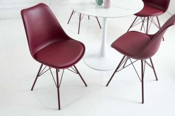 Scandinavische stoel rood