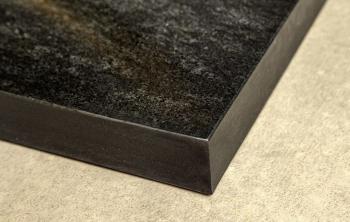 Sidetable Snake goud zwart marmer 115 cm